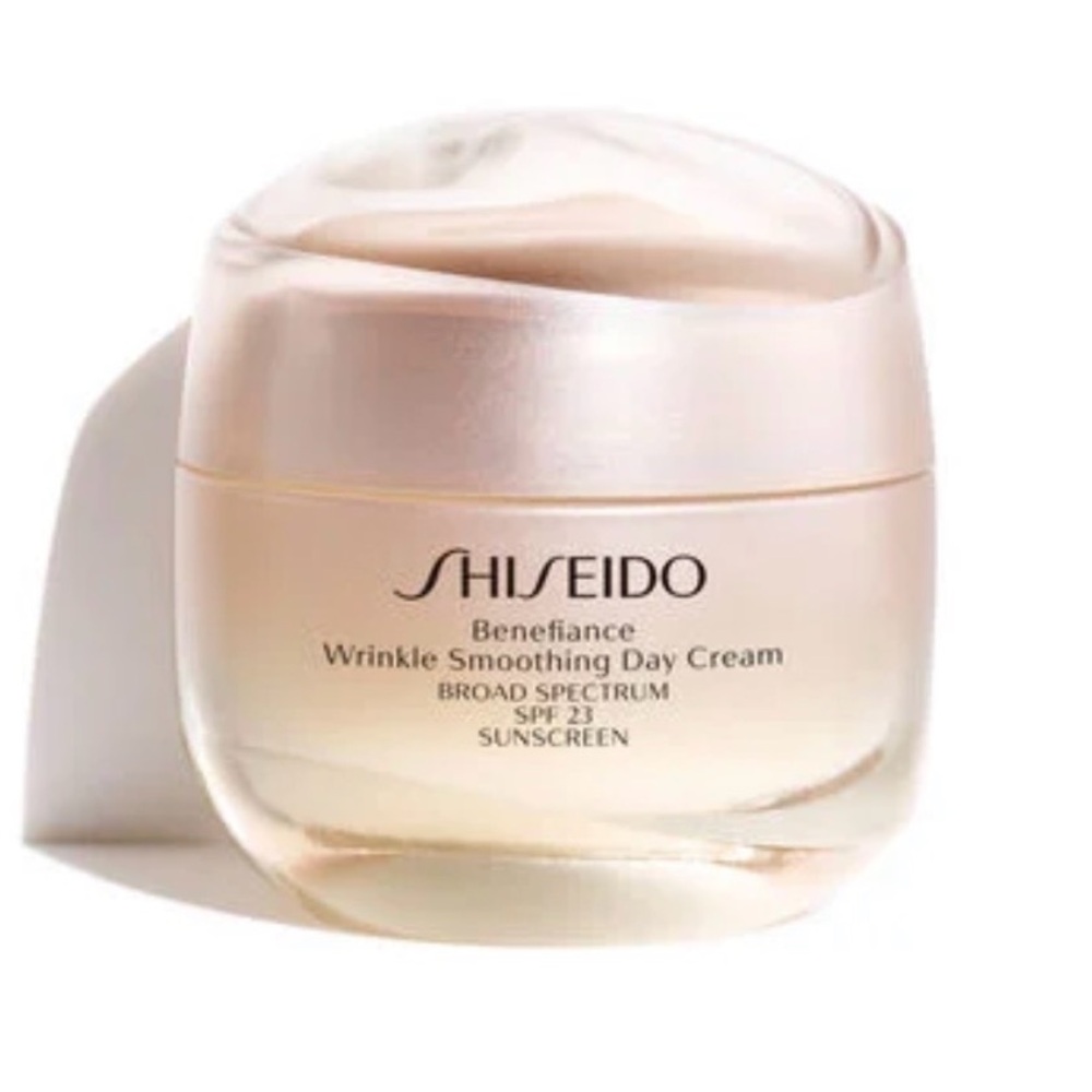 BRAND NEW!  Shiseido Benefiance Wrinkle Smoothing Day Cream - Pearl Pink & Cream